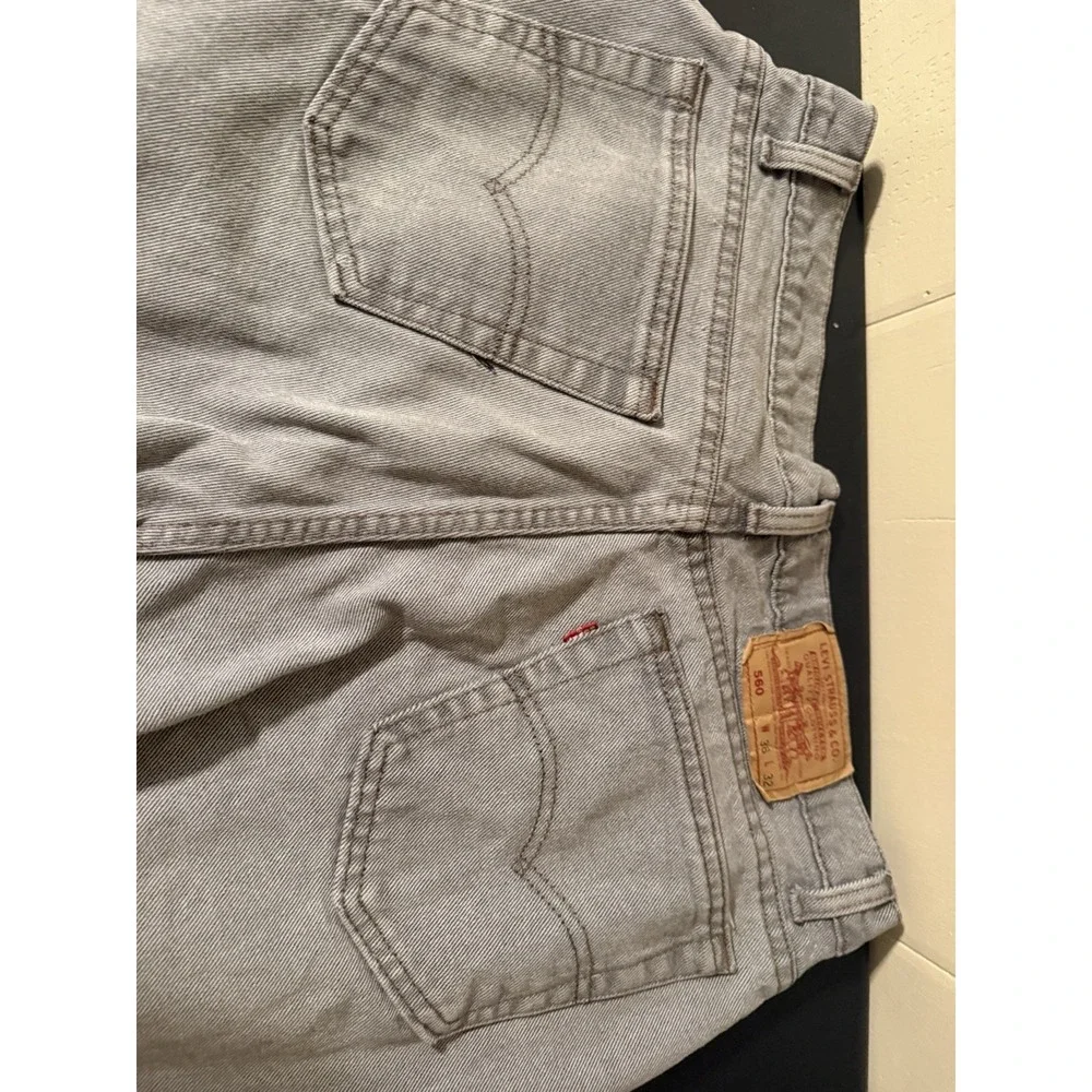 Levi 560 Men's Gray Jean 36x32